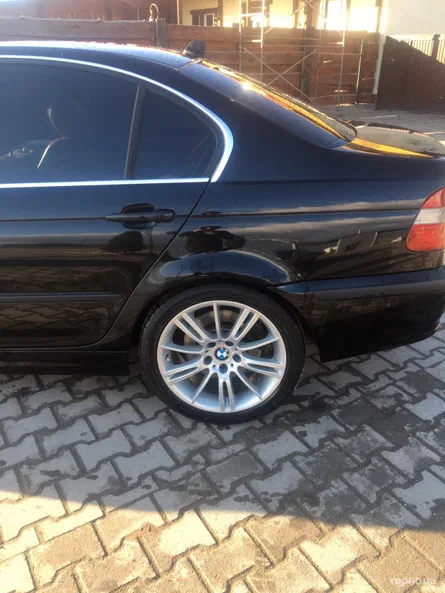 BMW 3 серія 2002 - 9