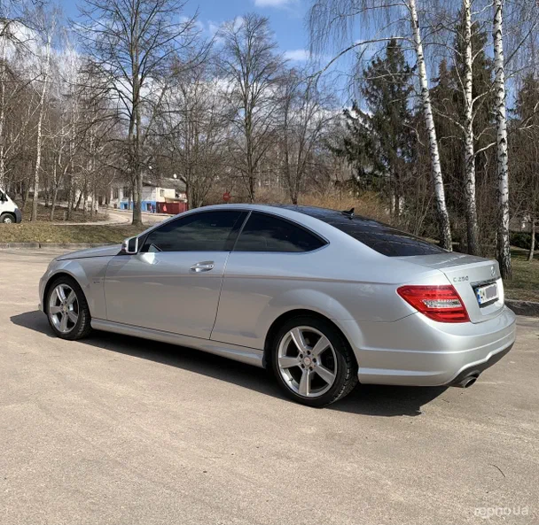 Mercedes-Benz C-Класс 2012