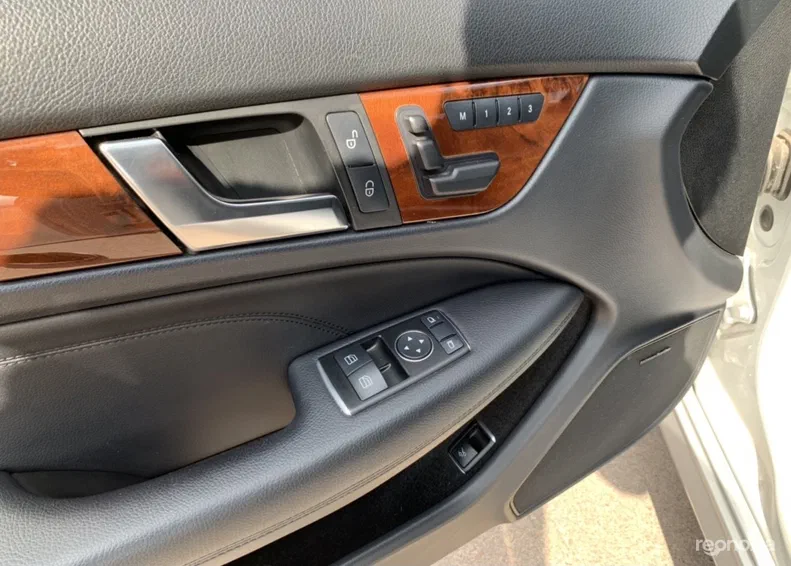 Mercedes-Benz C-Клас 2012 - 9