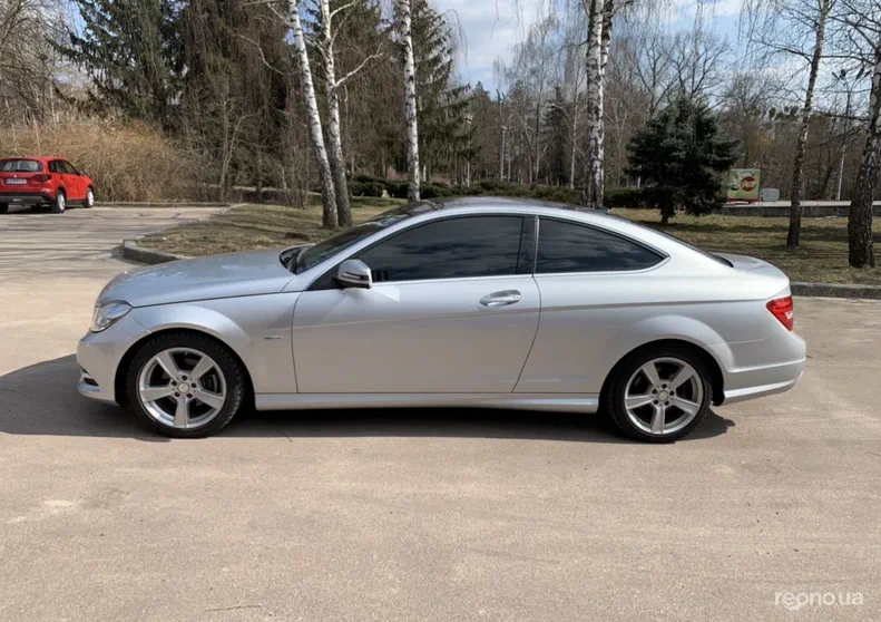 Mercedes-Benz C-Класс 2012