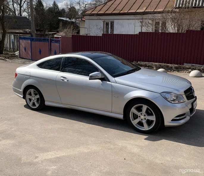 Mercedes-Benz C-Класс 2012