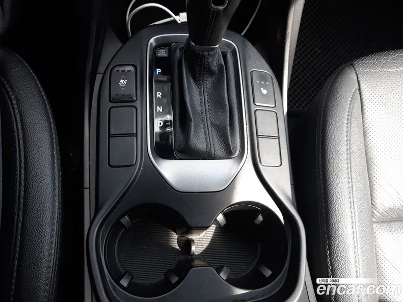 Hyundai Santa Fe 2015 - 8