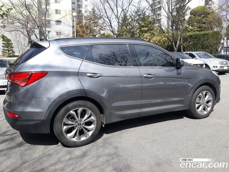 Hyundai Santa Fe 2015