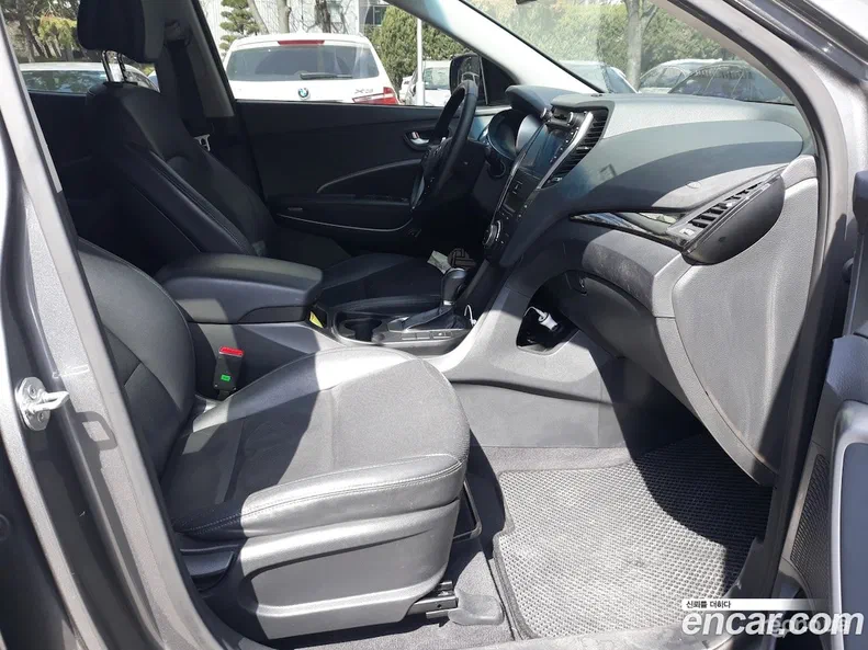 Hyundai Santa Fe 2015