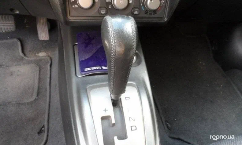 Mitsubishi Lancer 2006 - 7