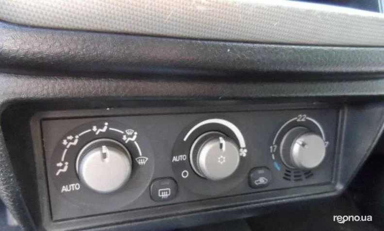 Mitsubishi Lancer 2006 - 8