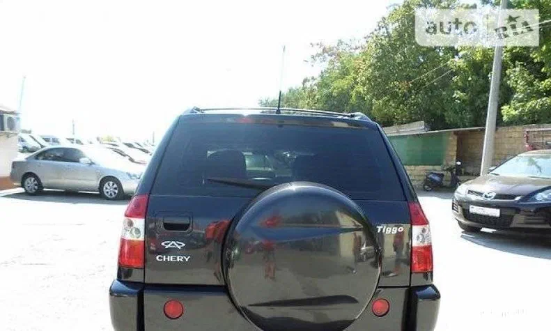 Chery Tiggo (T11) 2008 - 4