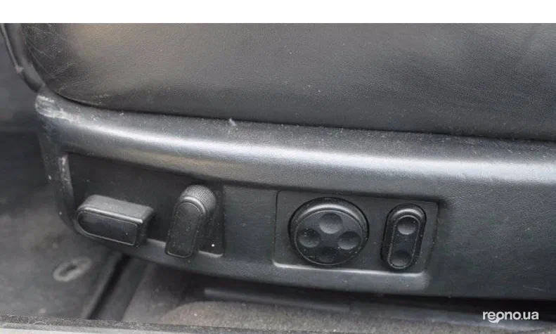 Audi A8 1999 - 8