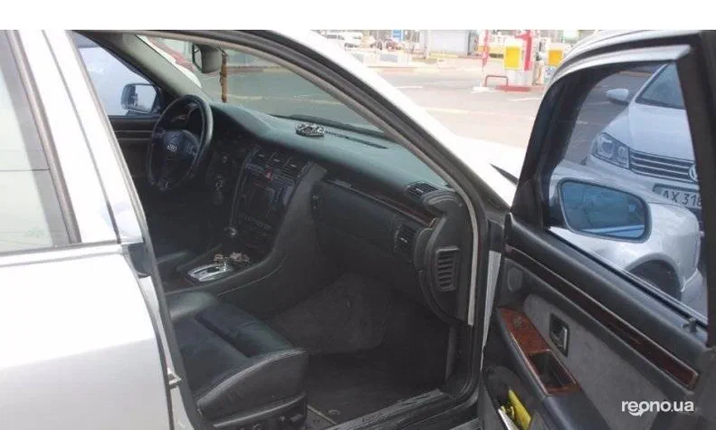 Audi A8 1999 - 11