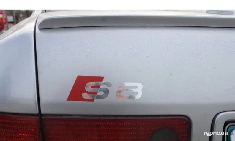 Audi A8 1999 - 13