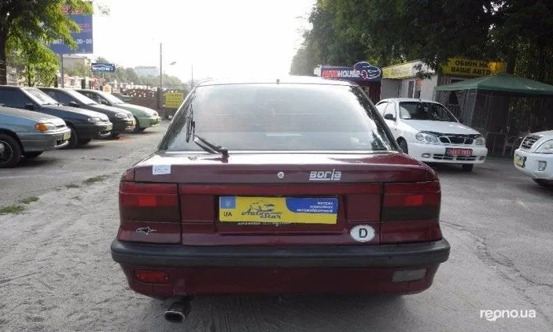 Mitsubishi Lancer 1990 - 16
