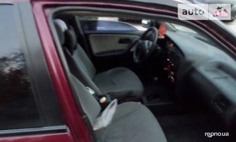 Nissan Primera 1994 - 7