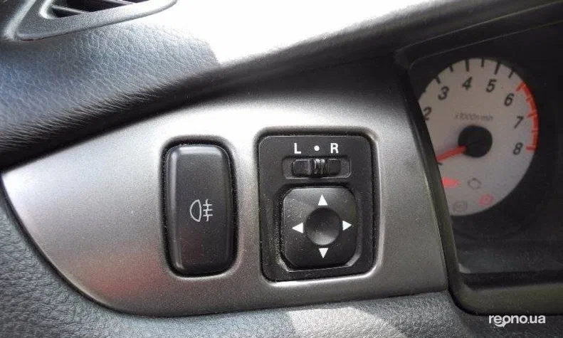 Mitsubishi Lancer 2007 - 7