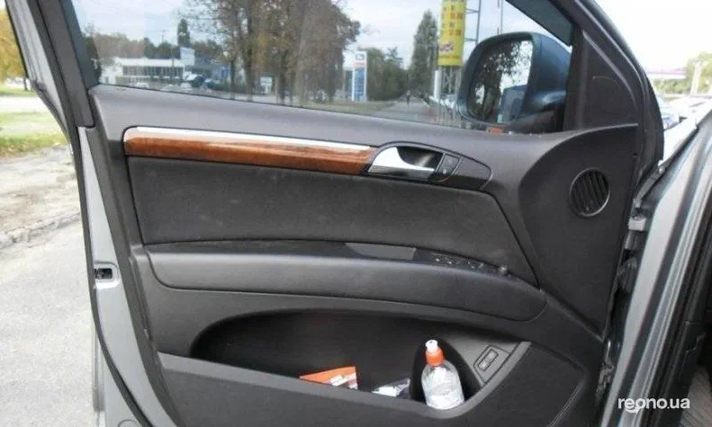 Audi Q7 2007 - 10