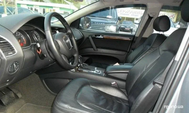 Audi Q7 2007 - 9