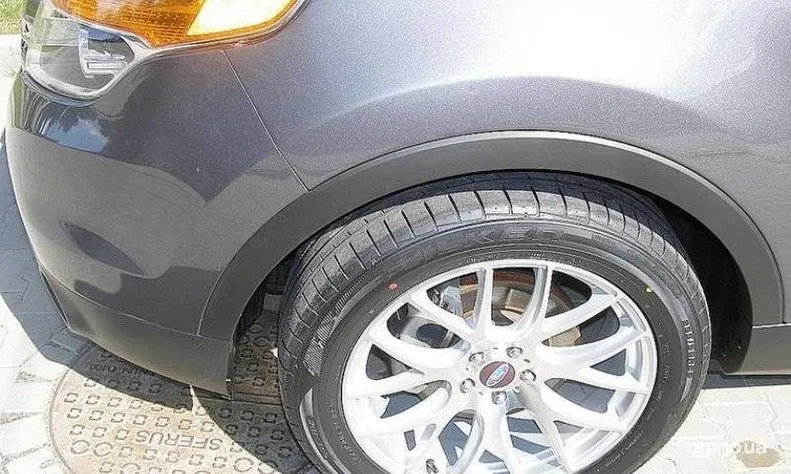 Ford Explorer 2011
