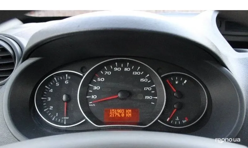 Renault Kangoo 2010 - 8