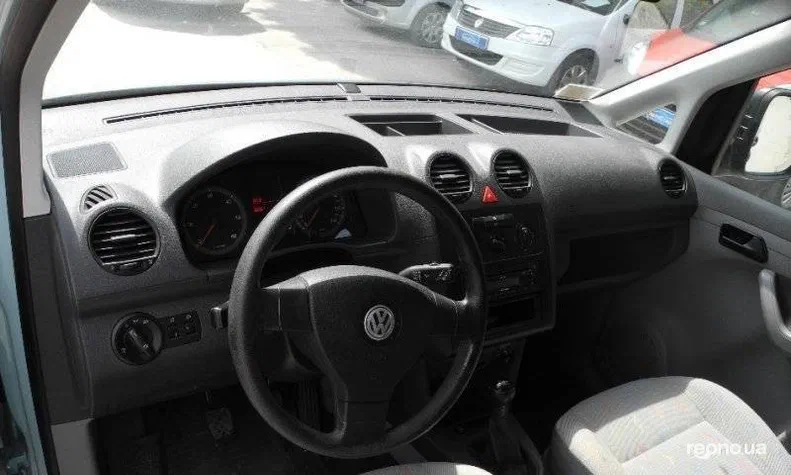 Volkswagen Caddy 2008 - 9