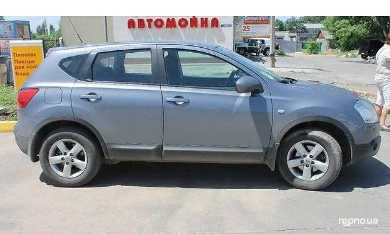 Nissan Qashqai 2008 - 1
