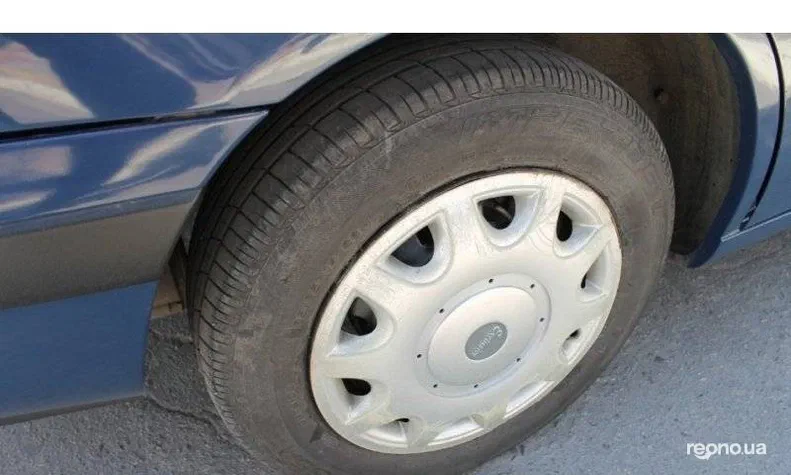 Toyota Carina 1994 - 0
