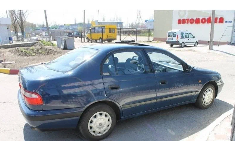 Toyota Carina 1994 - 5