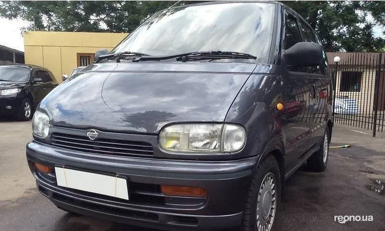 Nissan Serena 2001 - 0