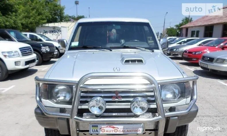 Mitsubishi Pajero 1996 - 14