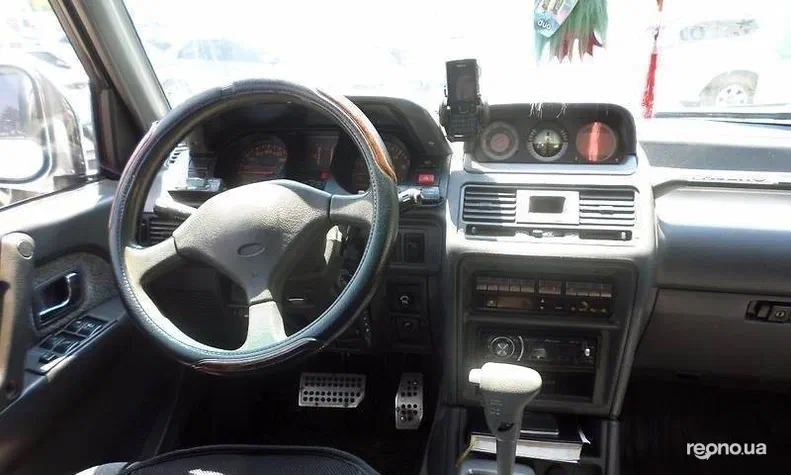 Mitsubishi Pajero 1996 - 5