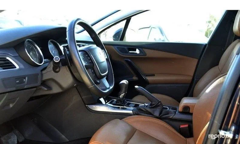 Peugeot 508 2012 - 24