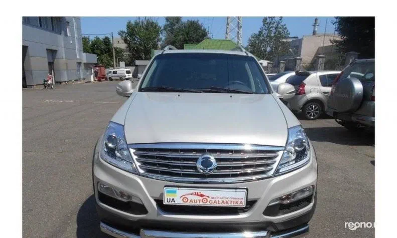 SsangYong Rexton 2014 - 6