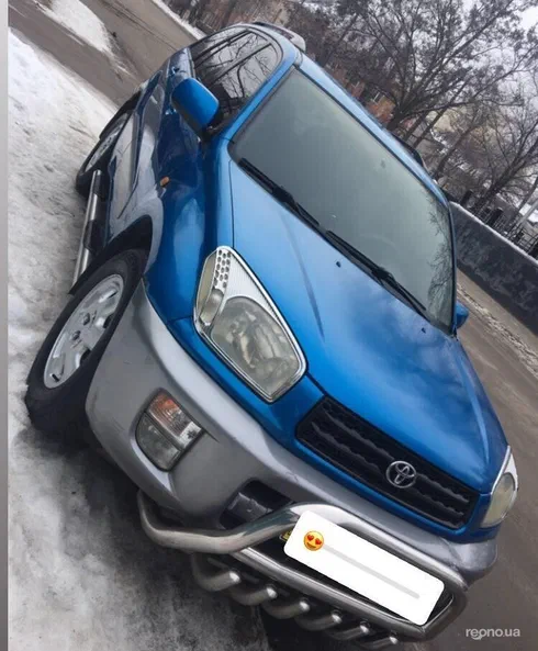 Toyota RAV4 2000