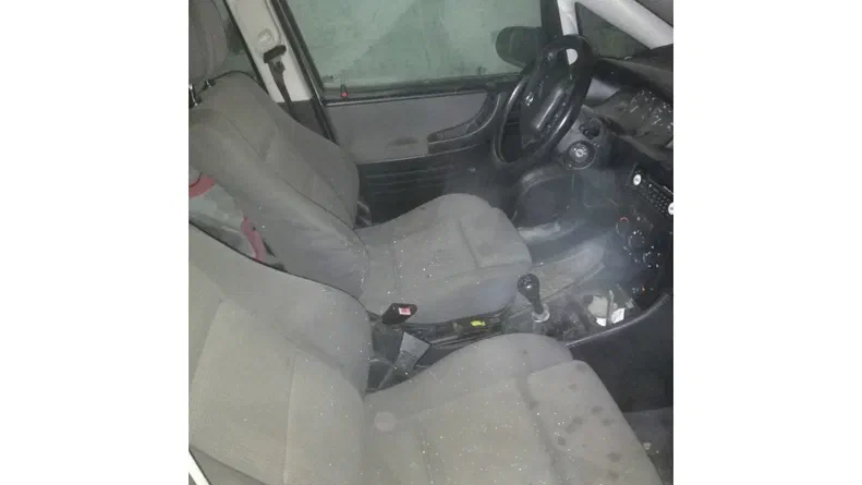 Opel Zafira 2002 - 16