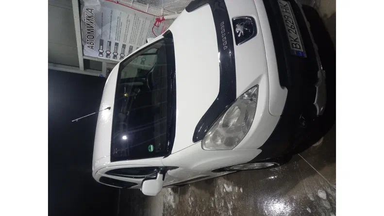 Peugeot Partner 2008 - 10