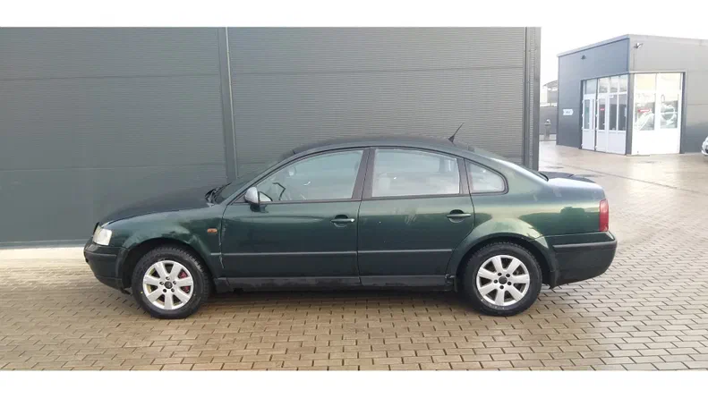 Volkswagen Passat 1998