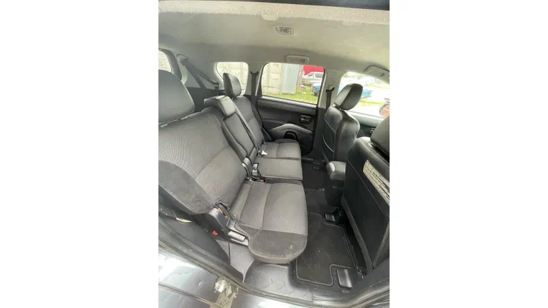 Mitsubishi Outlander 2011 - 8