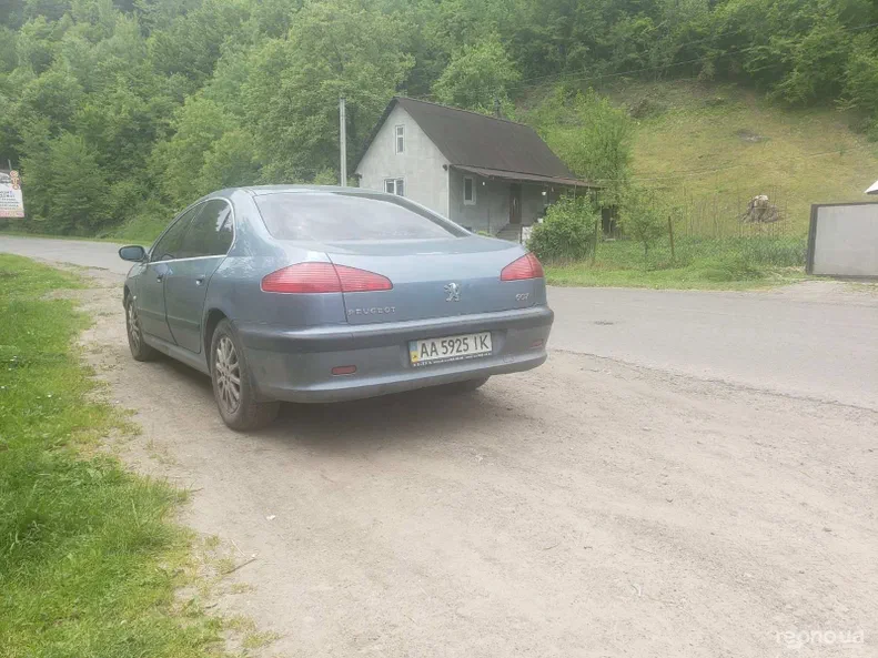Peugeot 607 2002