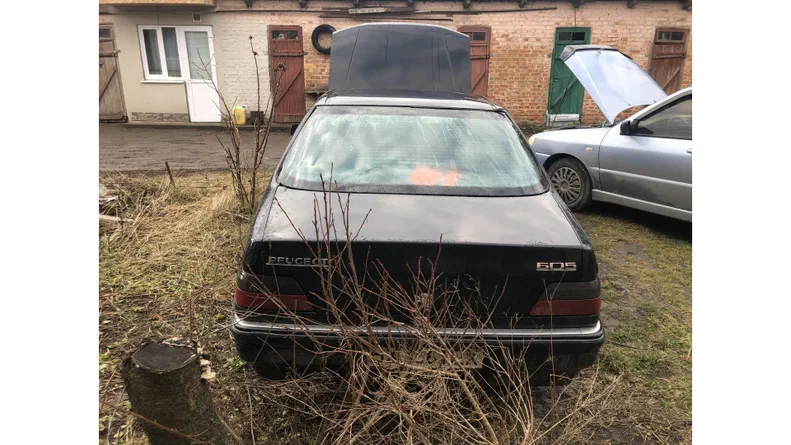 Peugeot 605 1992 - 1