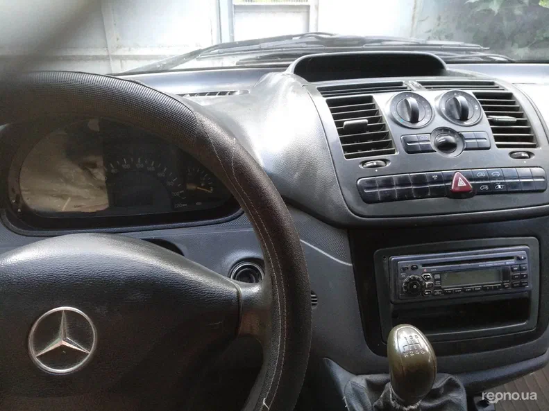 Mercedes-Benz Vito 2004 - 10