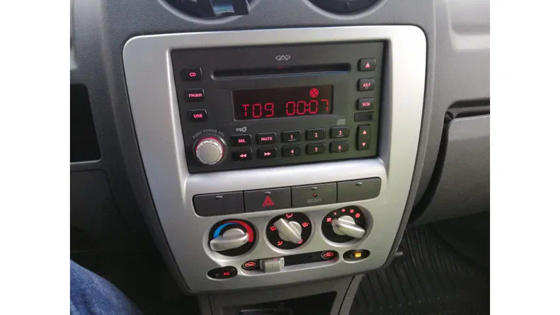 Chery QQ6 (S21) 2011 - 11