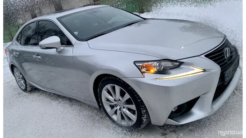 Lexus IS 2015