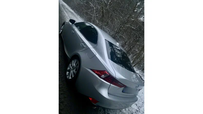 Lexus IS 2015 - 7