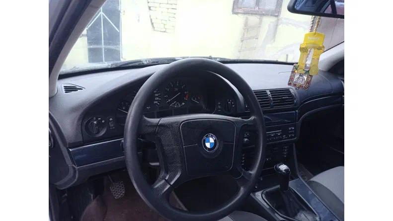 BMW 5 серія 1996 - 7