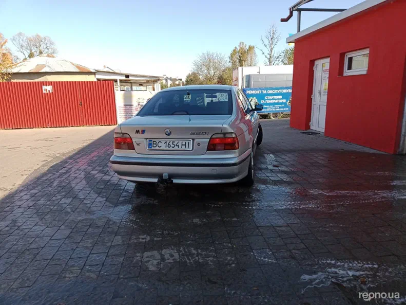 BMW 5 серии 1996