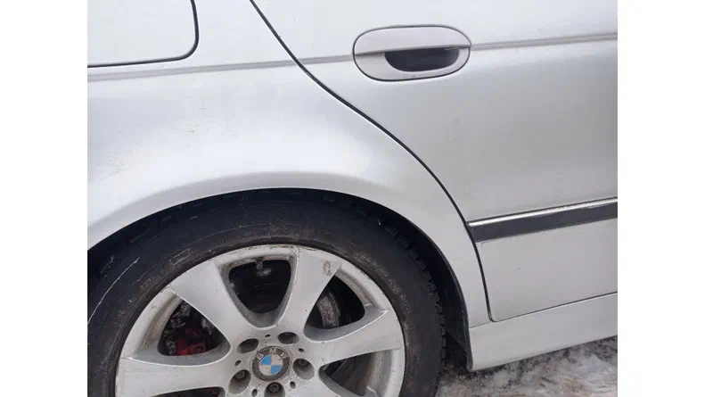 BMW 5 серія 1996 - 23