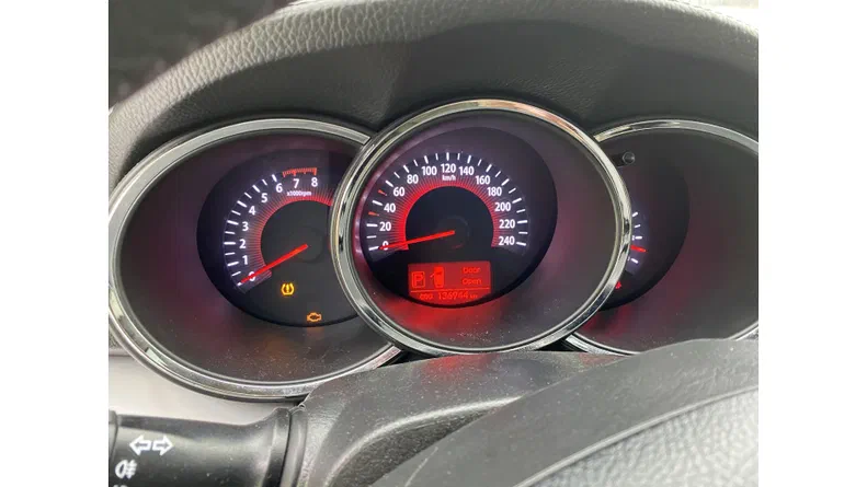 Kia Sorento 2011 - 7