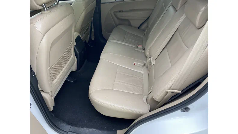 Kia Sorento 2011 - 8