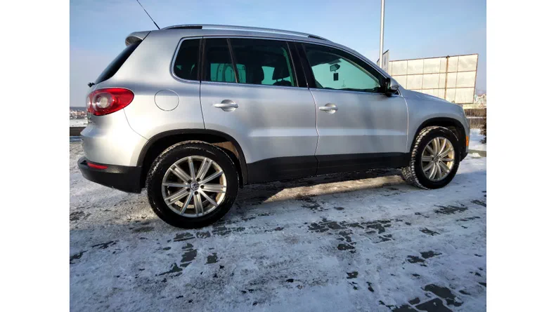 Volkswagen Tiguan 2011 - 7