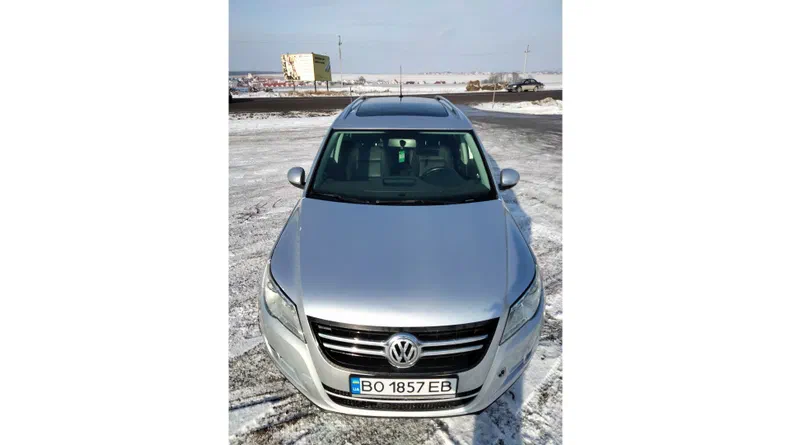 Volkswagen Tiguan 2011 - 16