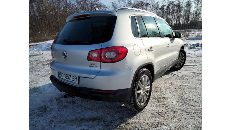 Volkswagen Tiguan 2011 - 15
