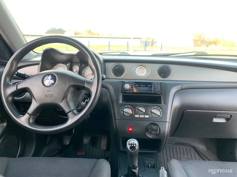 Mitsubishi Outlander 2003 - 5